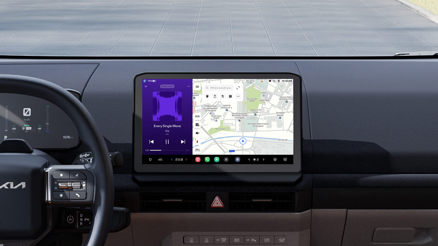 Fahrzeuginterner Bildschirm mit Medien-Apps für Musik- und Videostreaming während der Fahrt